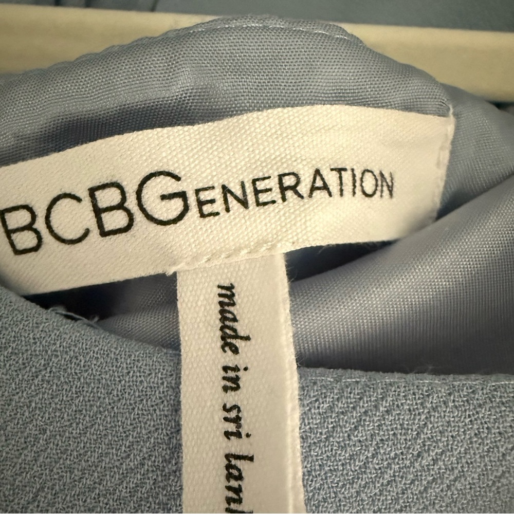Adorable BCBGeneration Light Blue Mini Dress with Ruffle Sleeves - Picture 3 of 4